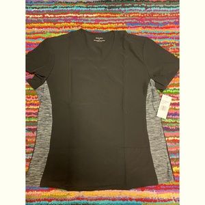 MINTY MINT WOMENS SCRUBS (5 TOPS), XL